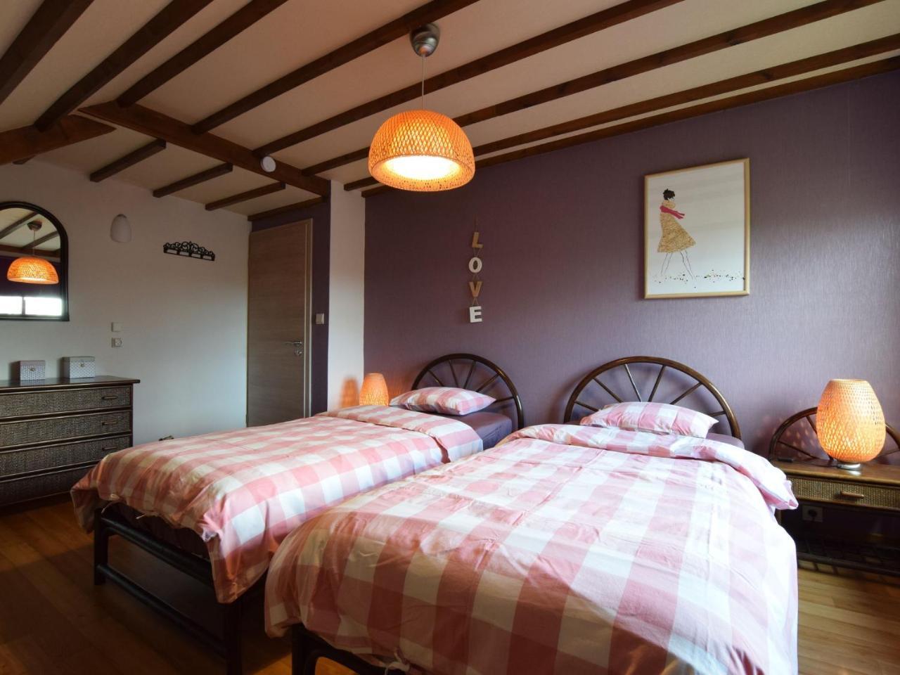 Cozy Holiday Home In Noville With Private Terrace Luzery 외부 사진