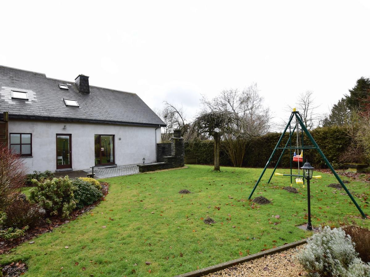 Cozy Holiday Home In Noville With Private Terrace Luzery 외부 사진