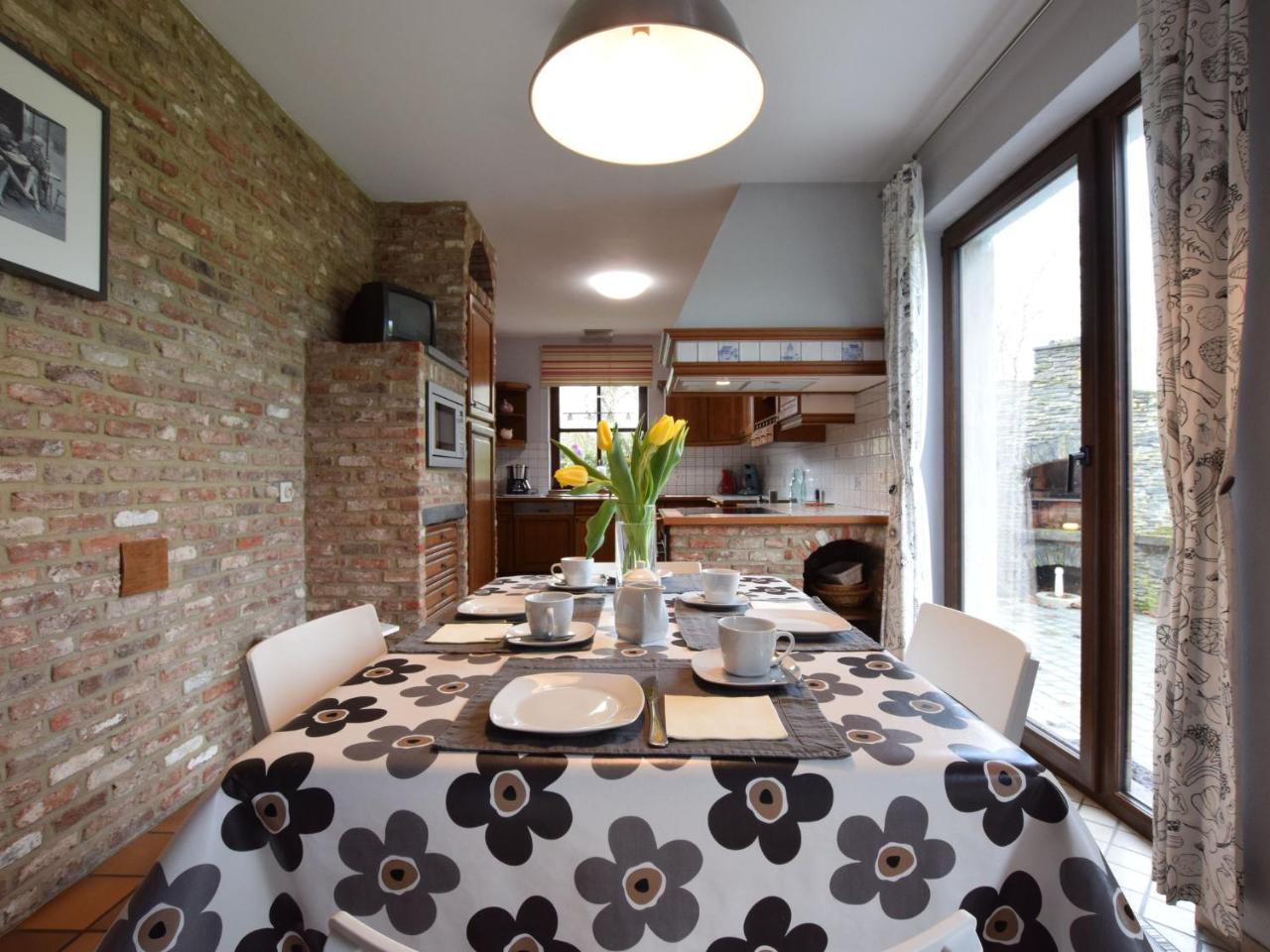 Cozy Holiday Home In Noville With Private Terrace Luzery 외부 사진